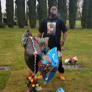 Meet your Posher, Bliss